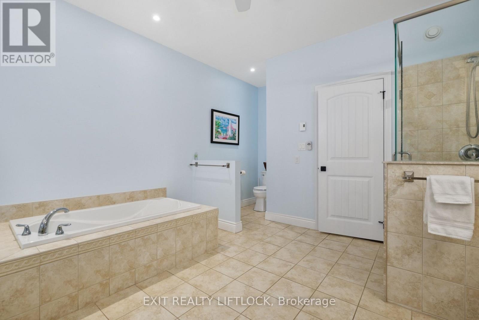 169 Dutch Line Road W, Kawartha Lakes (Bobcaygeon), ON - Indoor Photo Showing Bathroom