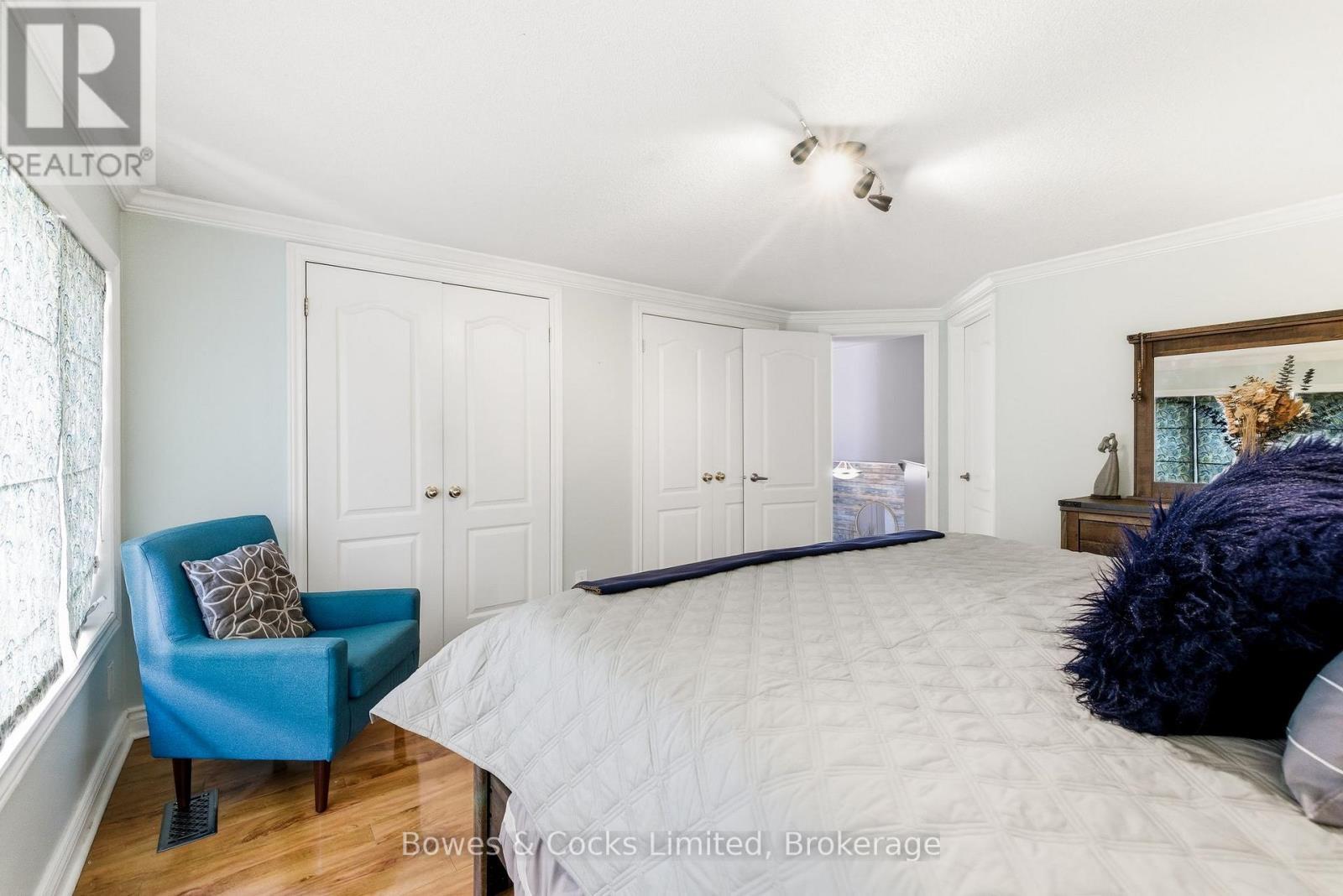 347 Middlefield Road, Peterborough (Ashburnham Ward 4), ON - Indoor Photo Showing Bedroom
