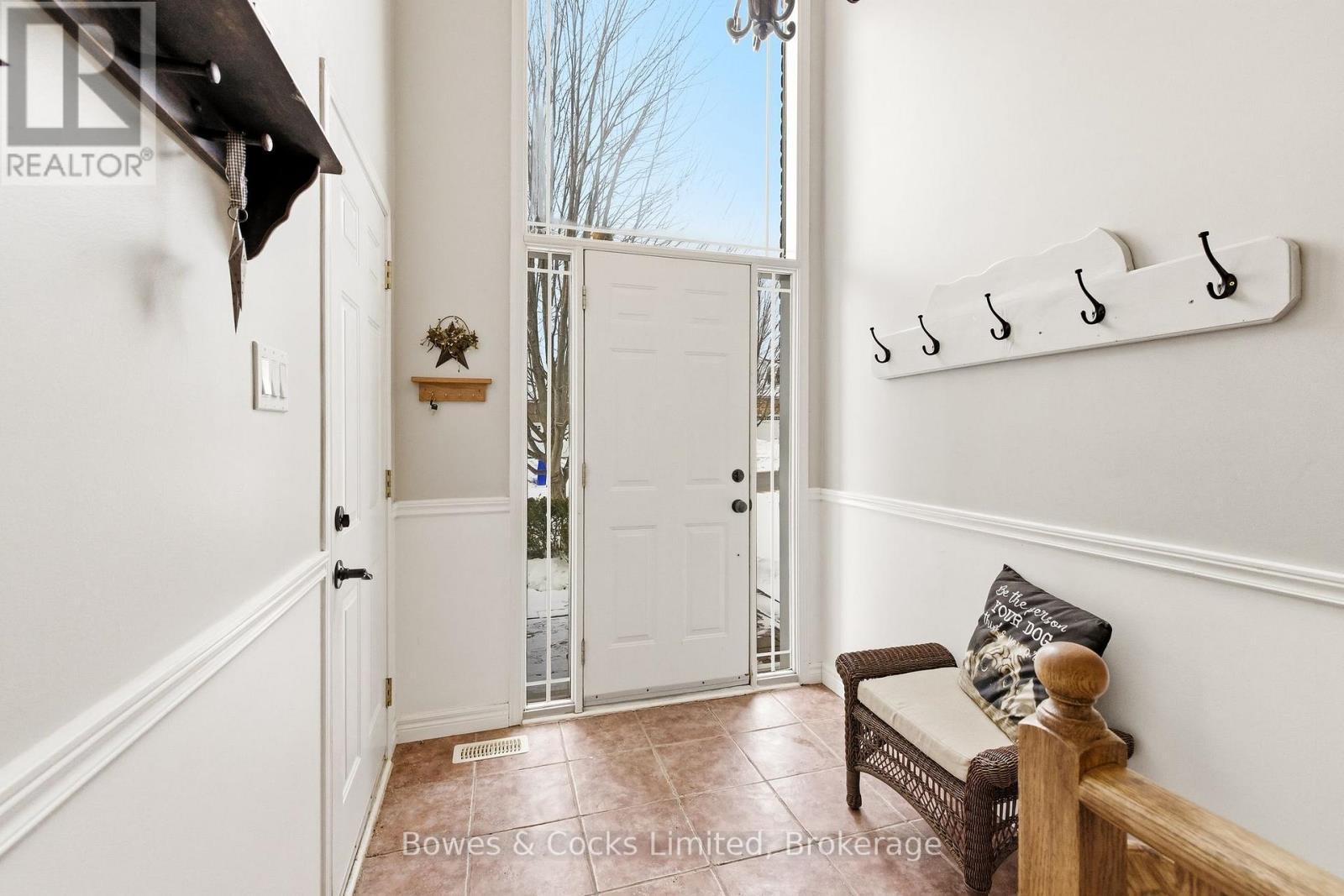 347 Middlefield Road, Peterborough (Ashburnham Ward 4), ON - Indoor Photo Showing Other Room