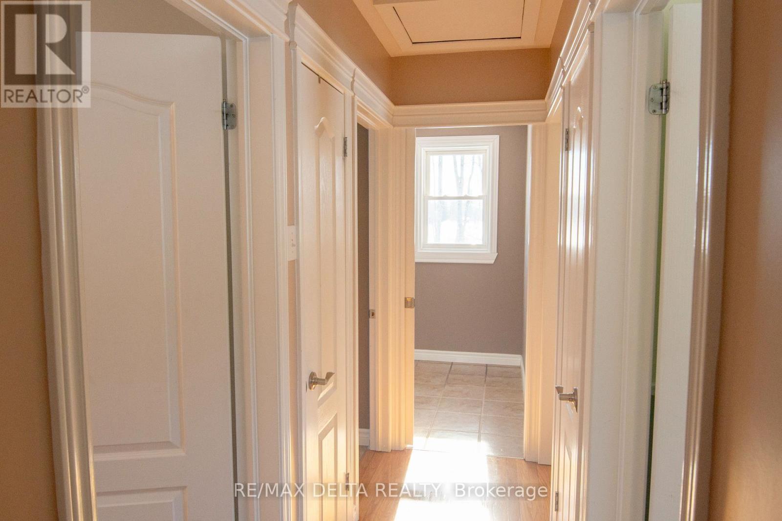 289 County Rd. 19 Road, Alfred And Plantagenet, ON - Indoor Photo Showing Other Room