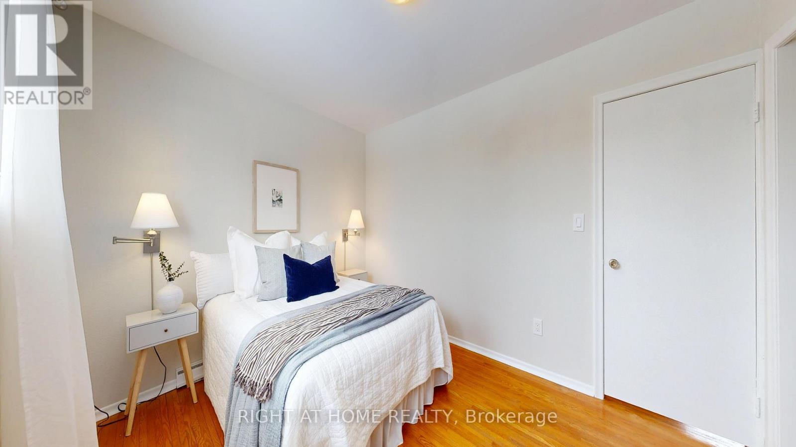 710 Oshawa Boulevard N, Oshawa (Centennial), ON - Indoor Photo Showing Bedroom