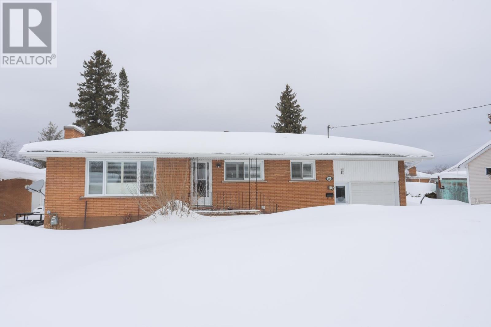 224 Doncaster Rd, Sault Ste. Marie, ON -