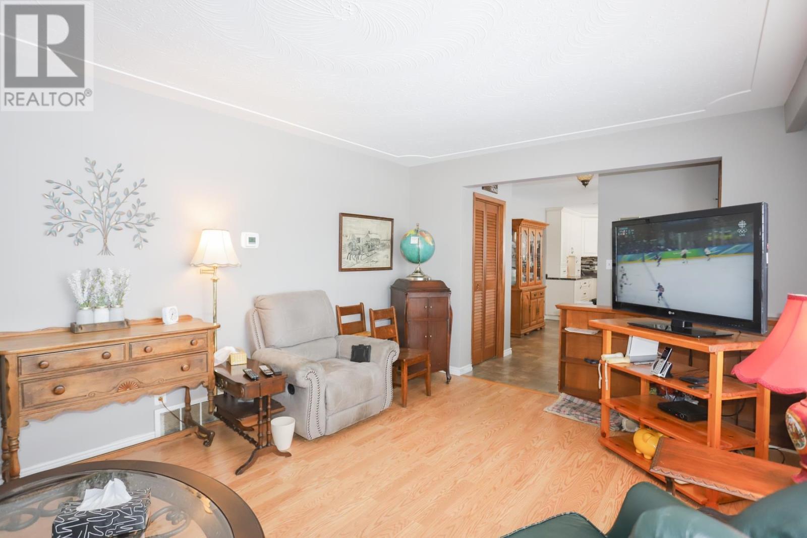 224 Doncaster Rd, Sault Ste. Marie, ON - Indoor