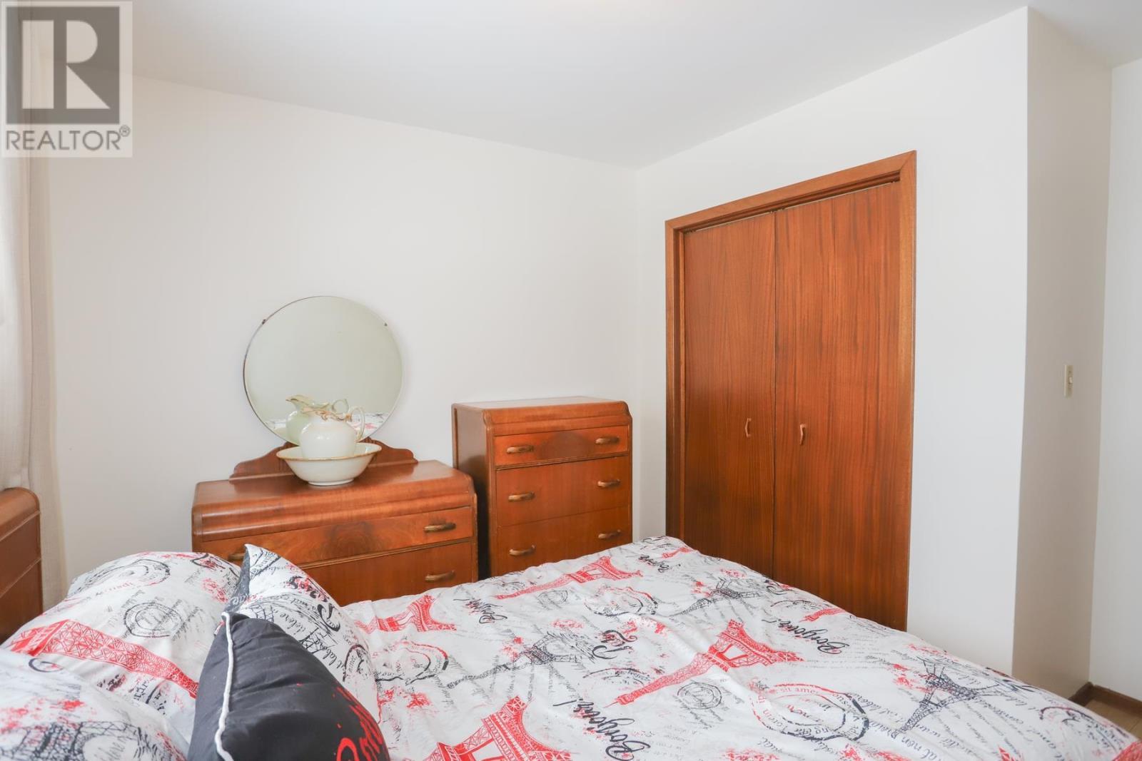 224 Doncaster Rd, Sault Ste. Marie, ON - Indoor Photo Showing Bedroom
