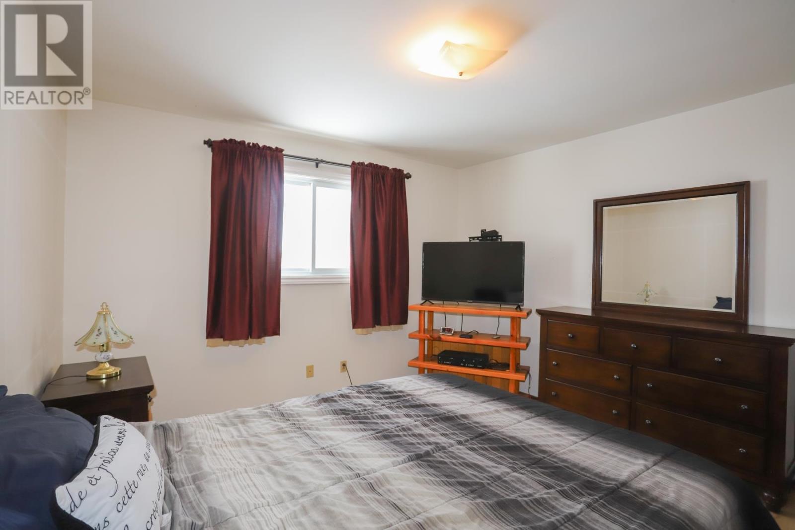 224 Doncaster Rd, Sault Ste. Marie, ON - Indoor Photo Showing Bedroom