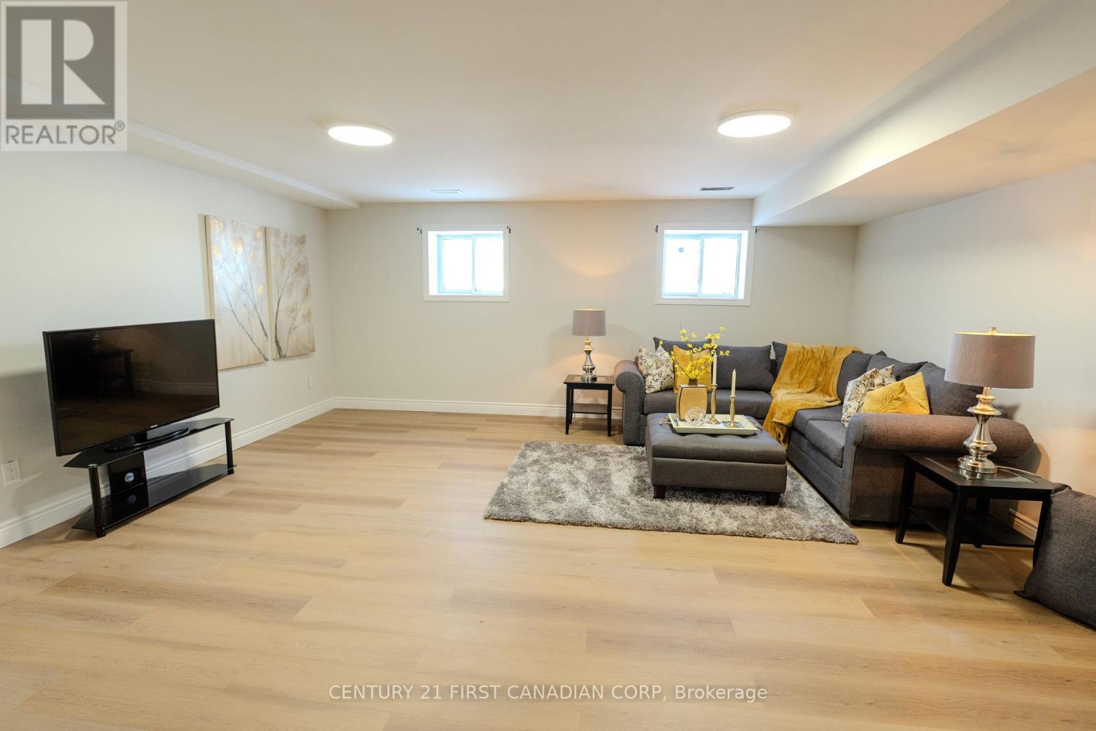 71 Adswood Road, London South (South Y), ON - Indoor Photo Showing Basement