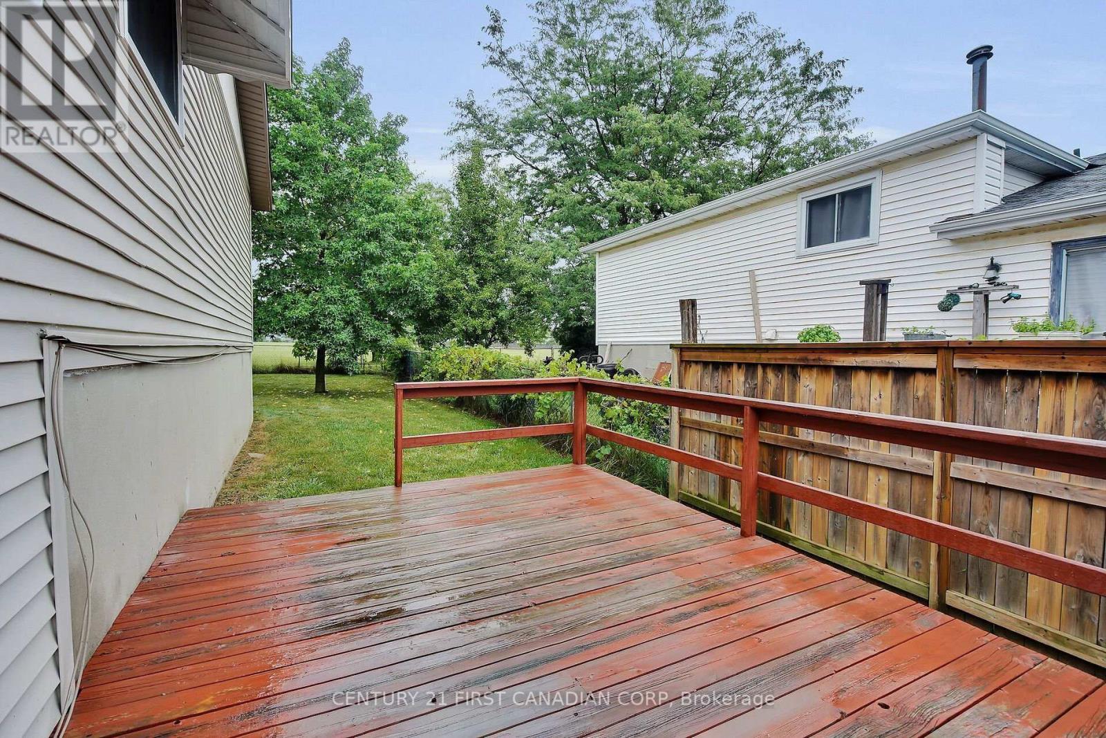 71 Adswood Road, London South (South Y), ON - Outdoor With Deck Patio Veranda With Exterior