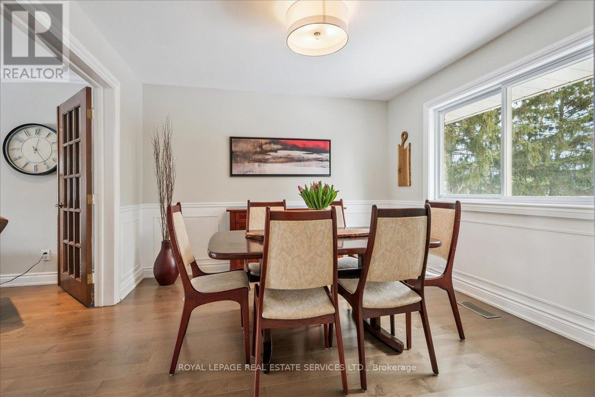 1466 Flaminia Court, Mississauga, ON - Indoor Photo Showing Dining Room