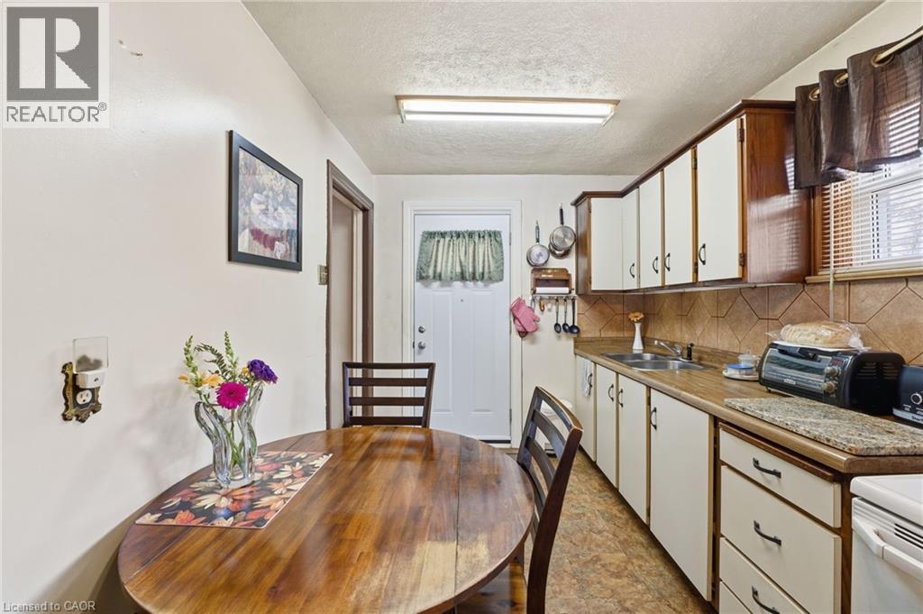 298 Sanatorium Road, Hamilton, ON - Indoor