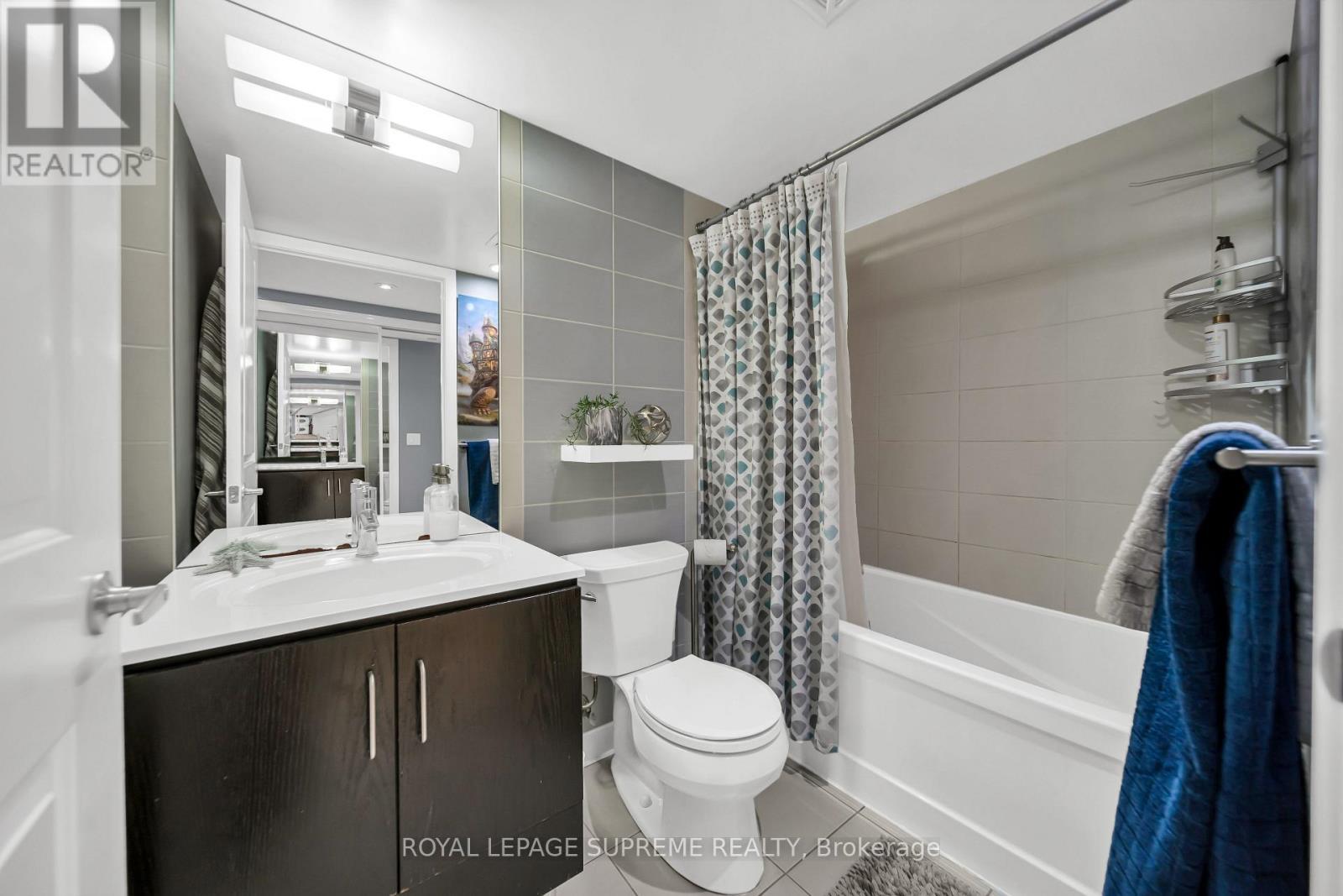 1804 - 205 Sherway Gardens Road, Toronto, ON - Indoor Photo Showing Bathroom