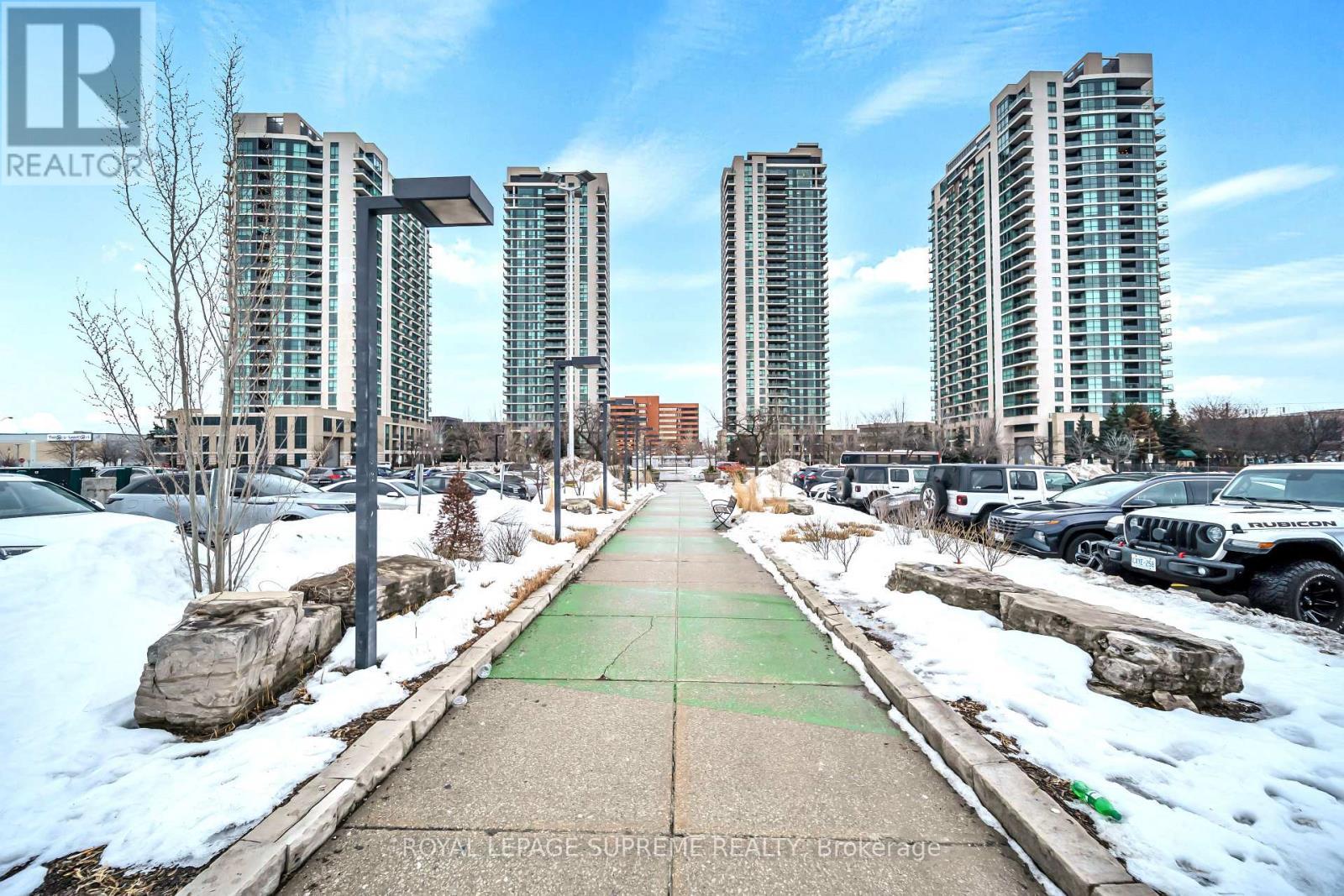 1804 - 205 Sherway Gardens Road, Toronto, ON - Outdoor With Facade