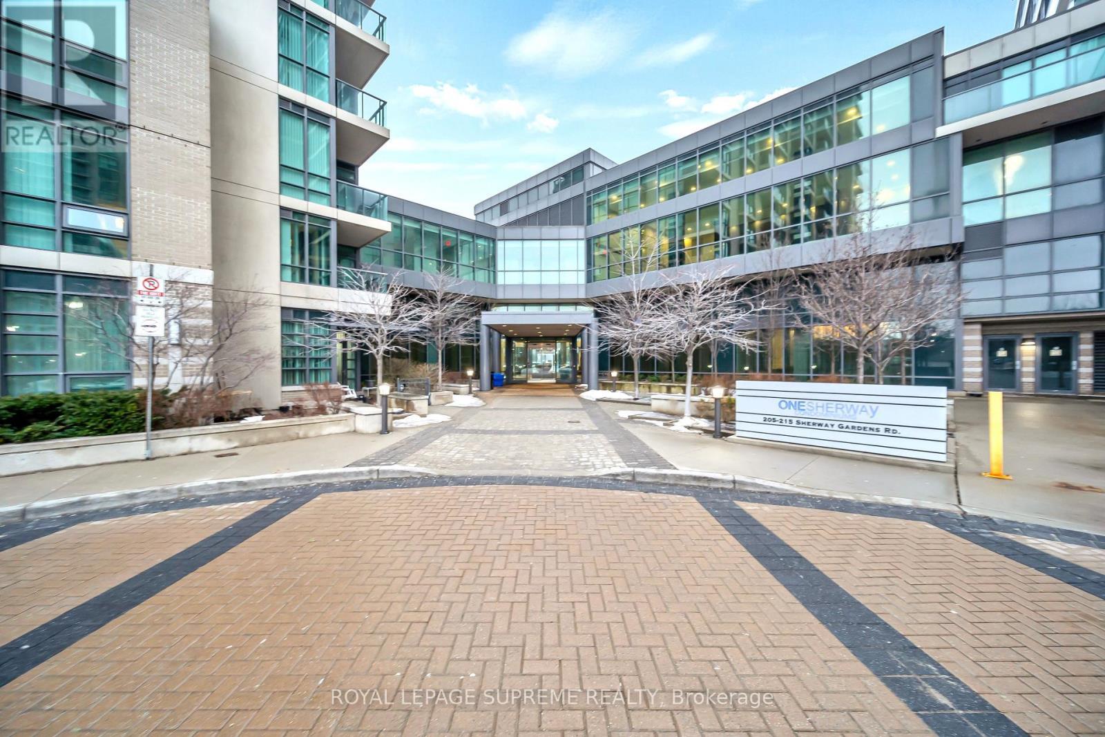 1804 - 205 Sherway Gardens Road, Toronto, ON - Outdoor