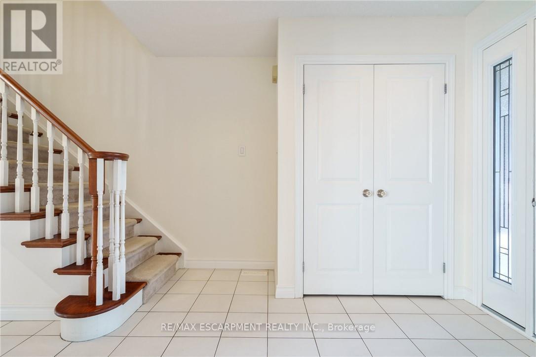 43 Glenayr Street, Hamilton, ON - Indoor Photo Showing Other Room