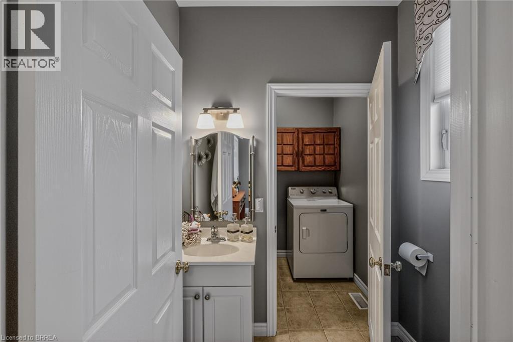 177 Highway 53, Cathcart, ON - Indoor Photo Showing Laundry Room