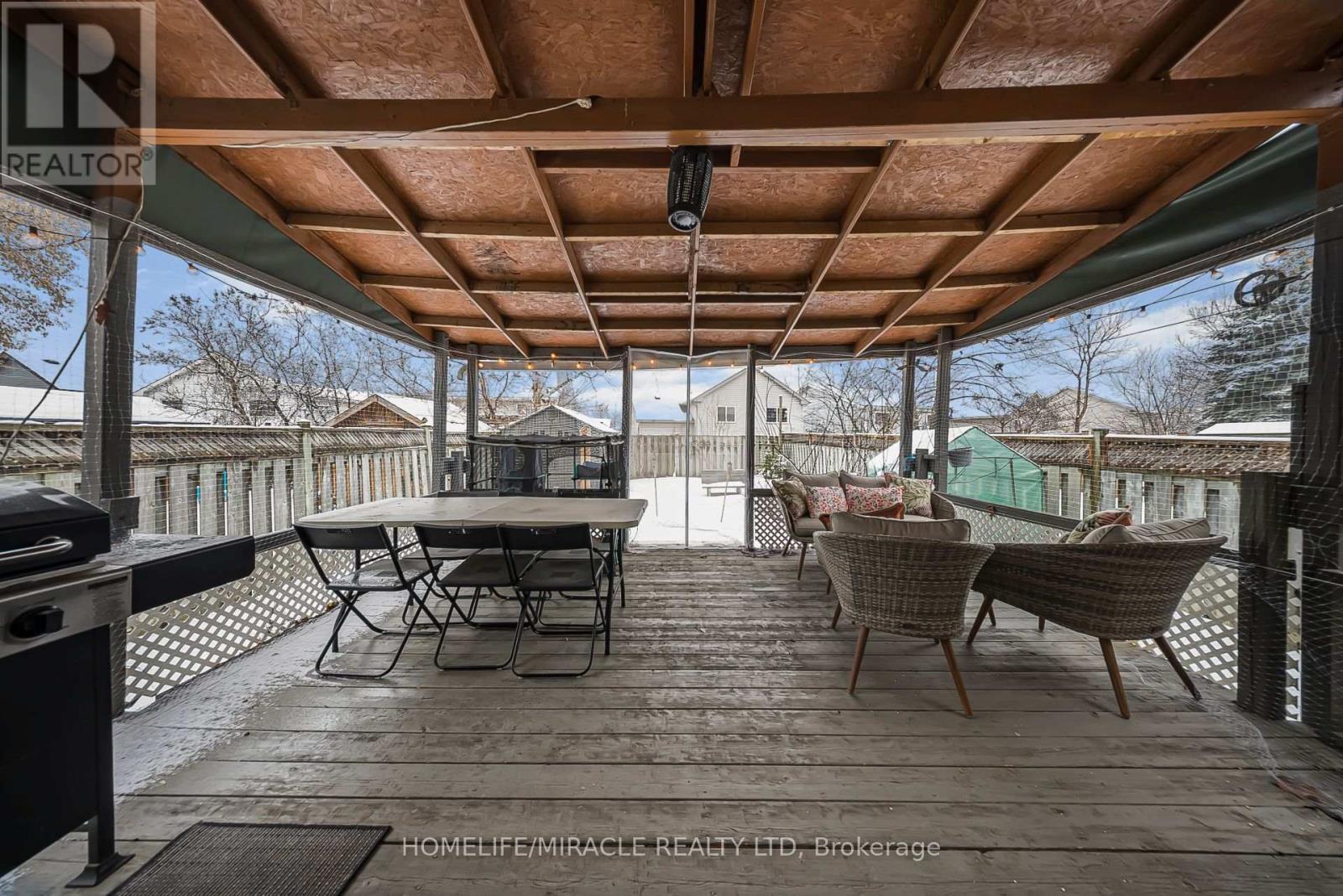 469 Old Newbury Lane, Cambridge, ON - Outdoor With Deck Patio Veranda With Exterior