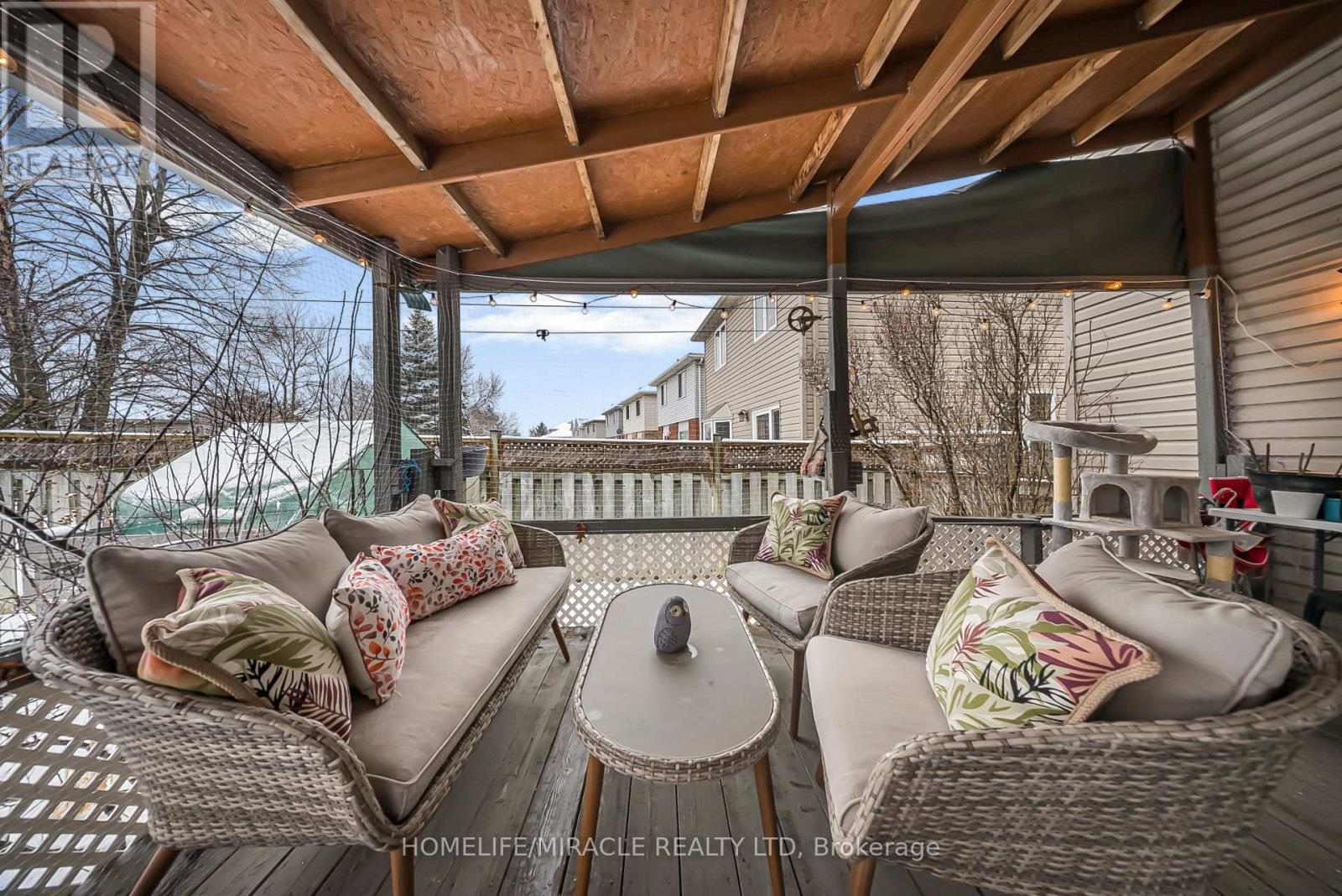 469 Old Newbury Lane, Cambridge, ON - Outdoor With Deck Patio Veranda With Exterior