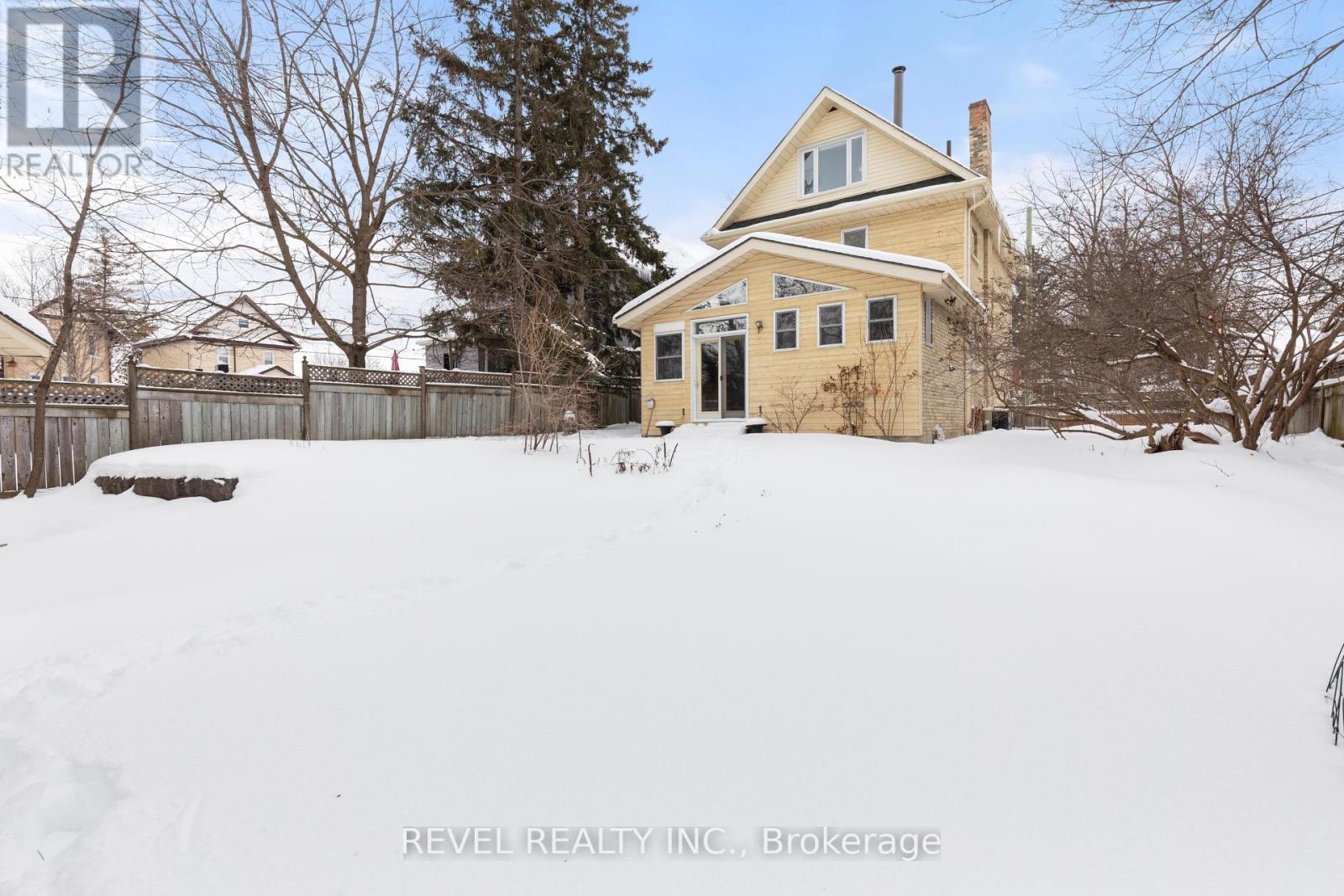 31 Fair Avenue, Kawartha Lakes (Lindsay), ON - Outdoor