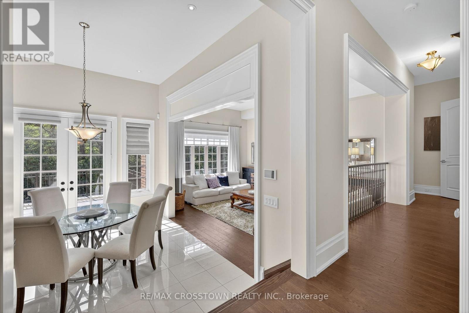 10 Annsleywood Court, Vaughan, ON - Indoor Photo Showing Other Room