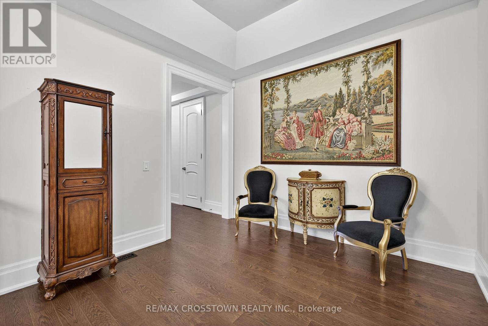 10 Annsleywood Court, Vaughan, ON - Indoor Photo Showing Other Room