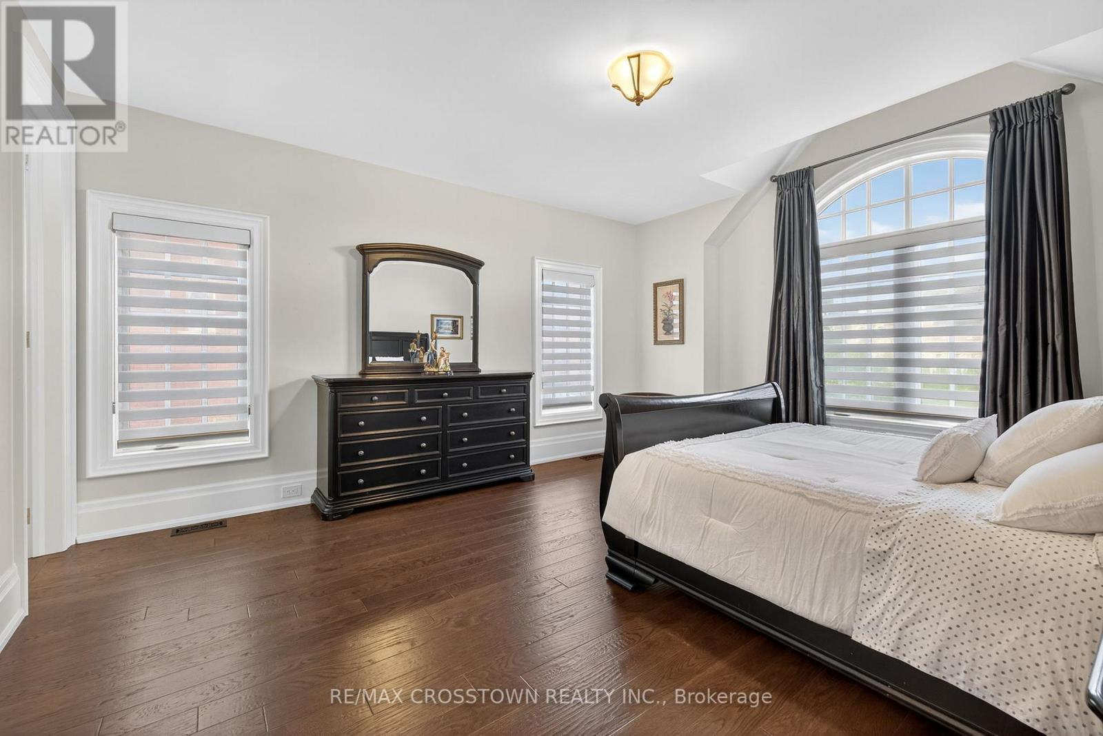 10 Annsleywood Court, Vaughan, ON - Indoor Photo Showing Bedroom