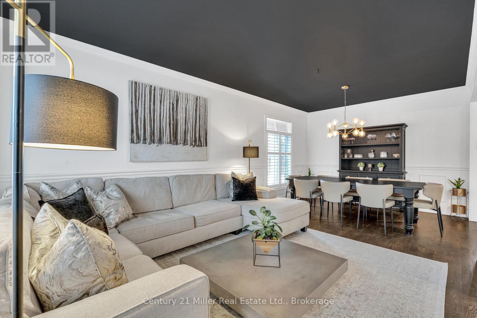 living - 2099 Helmsley Avenue, Oakville (Wm Westmount), ON - Indoor Photo Showing Living Room