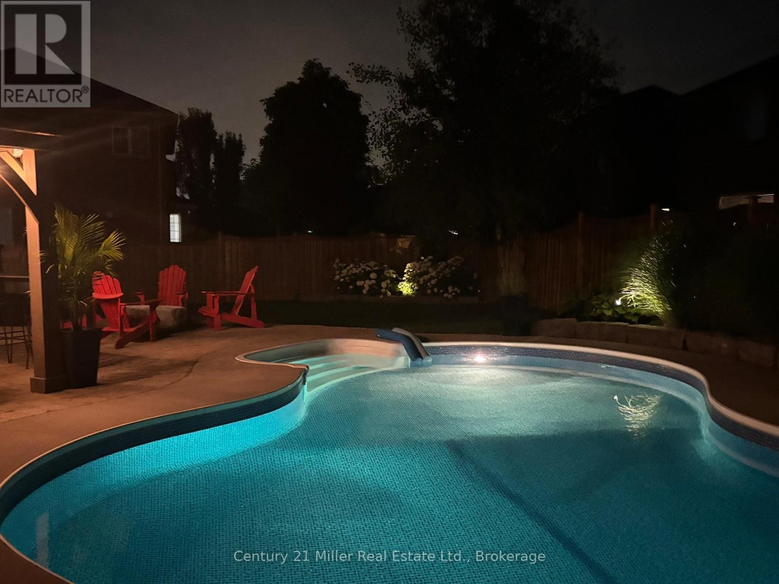 2099 Helmsley Avenue, Oakville (Wm Westmount), ON - Outdoor With In Ground Pool With Backyard