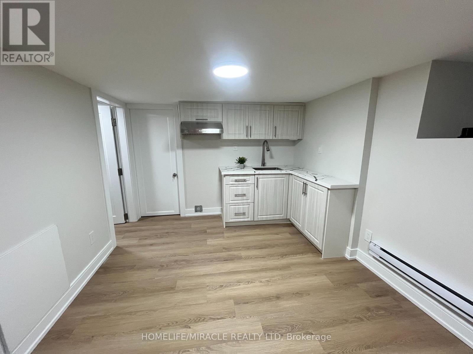 Basement Living+ Kitchen - 12 Thyra Avenue, Toronto, ON - Indoor
