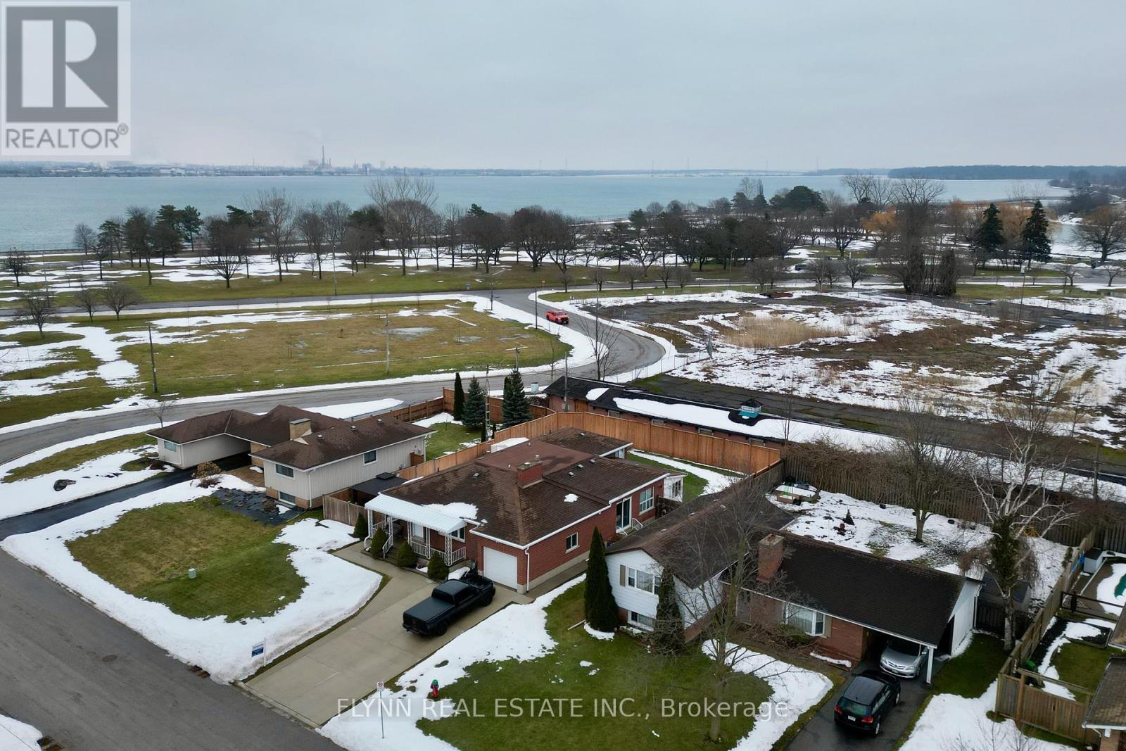 3560 Rapids View Drive, Niagara Falls, ON - Outdoor With Body Of Water With View