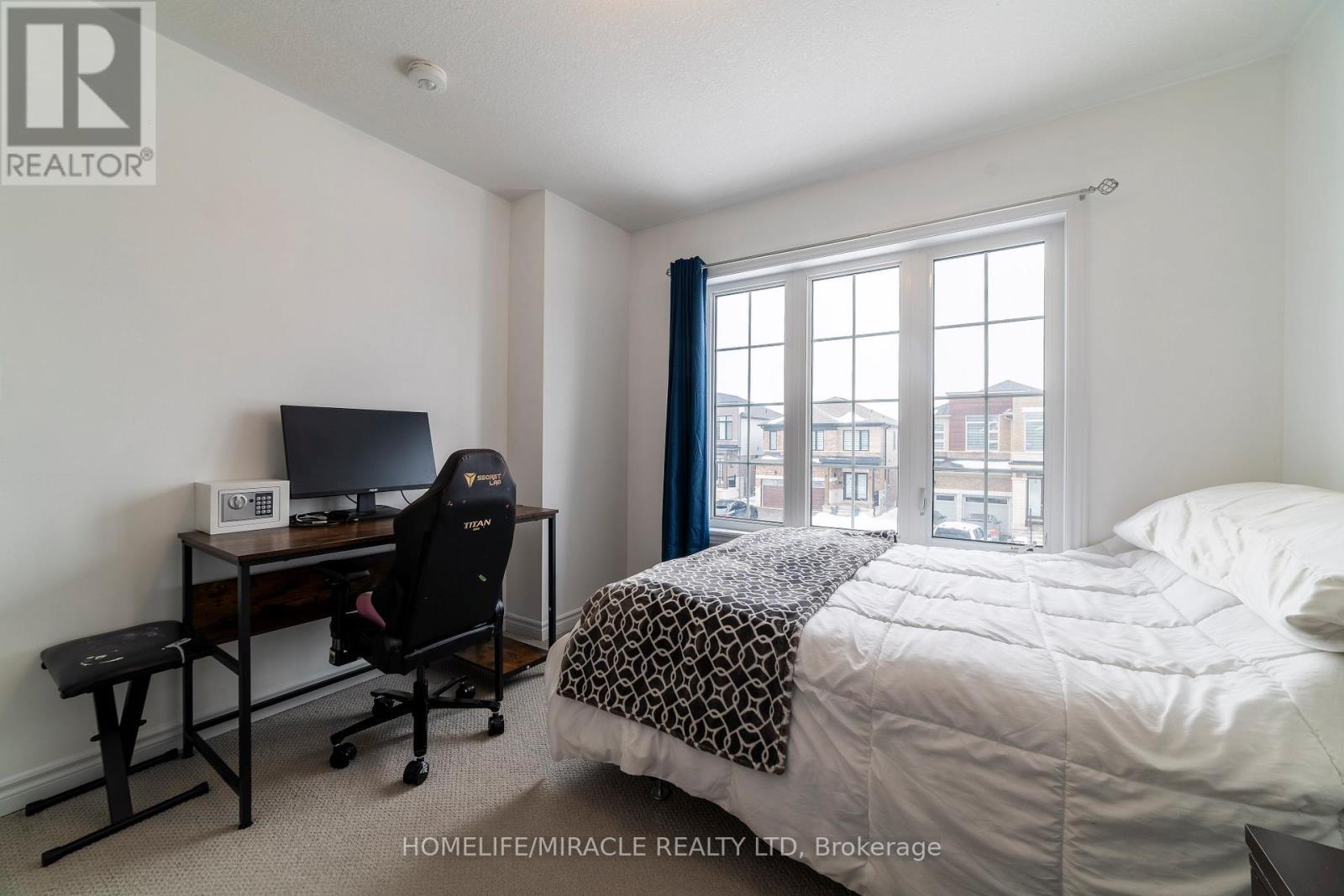 9 Mears Road, Brant, ON - Indoor Photo Showing Bedroom