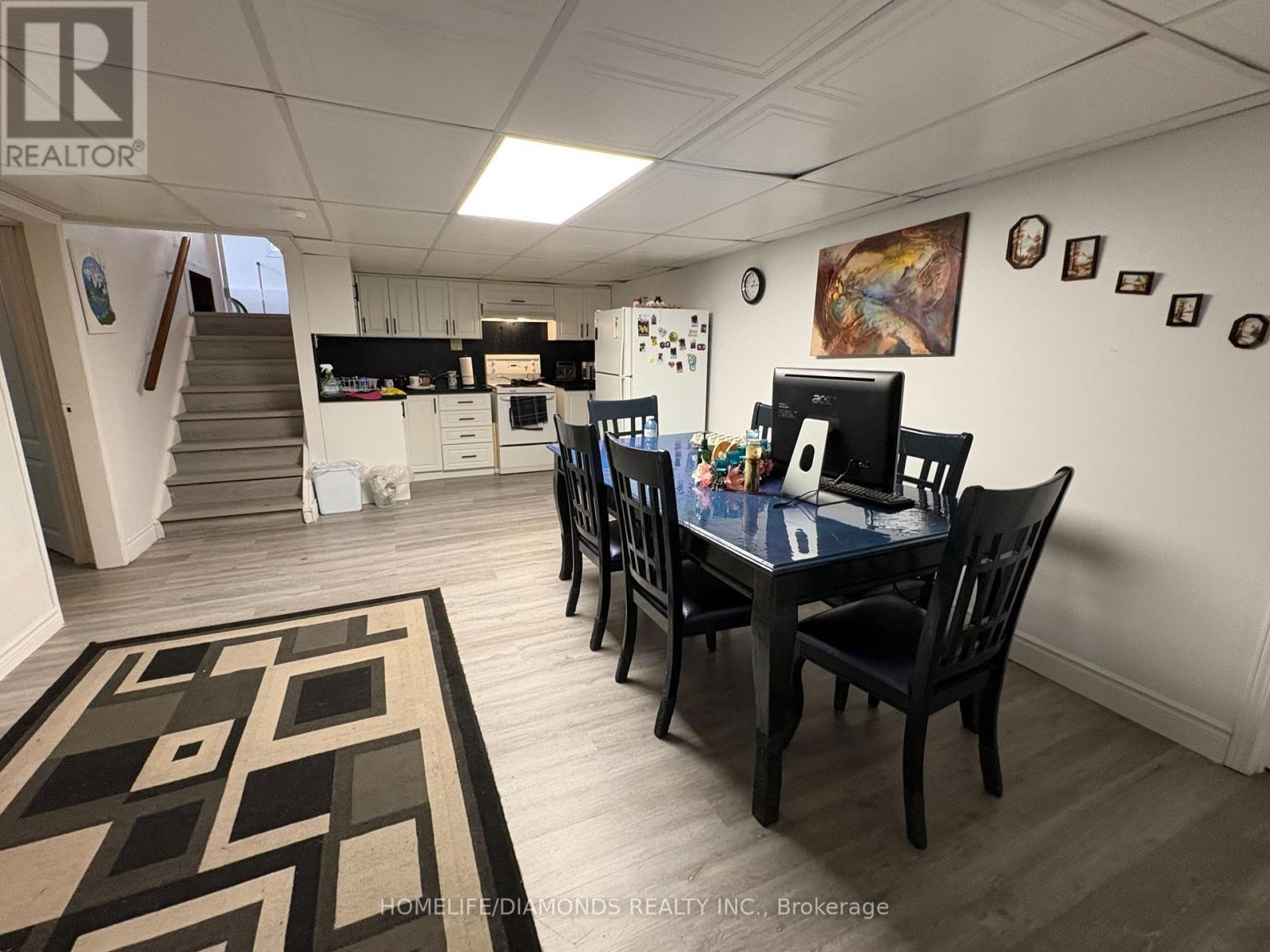 207 Thorold Road, Welland, ON - Indoor