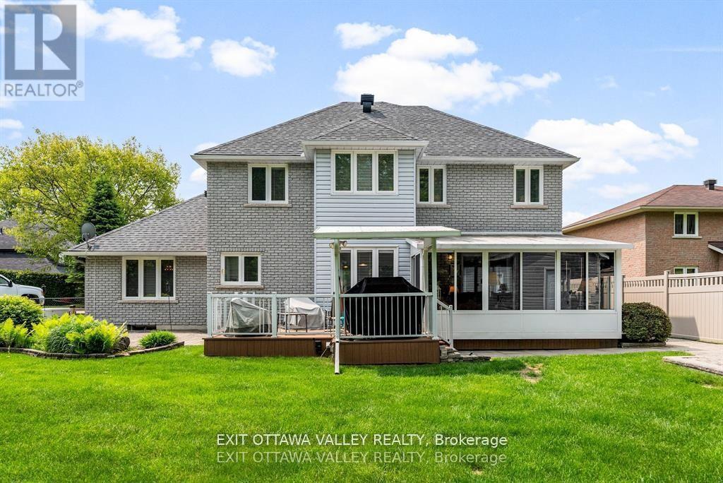 127 Owens Street, Pembroke, ON - Outdoor