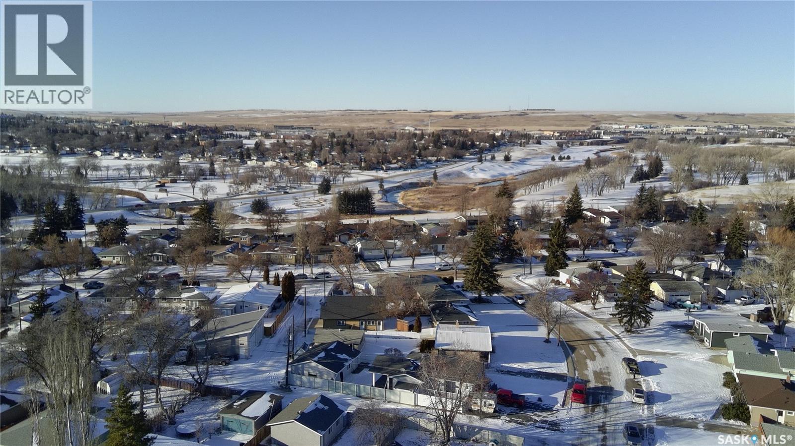 426 15Th Avenue Ne, Swift Current, SK - Outdoor With View