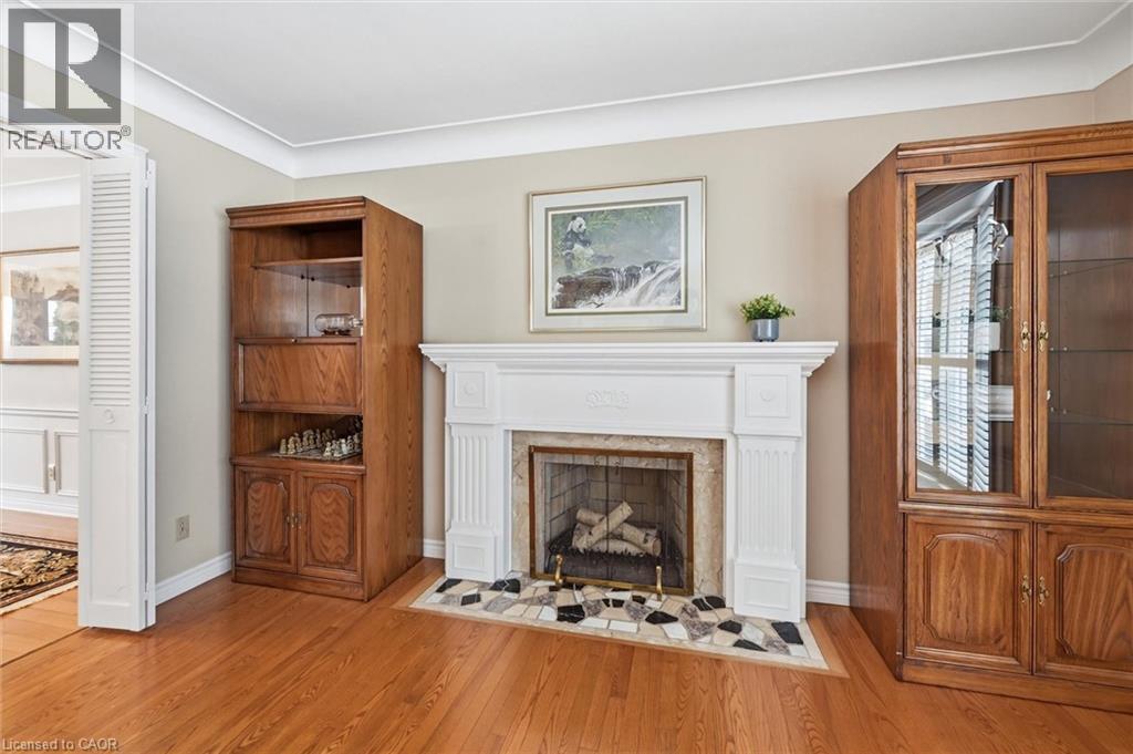 311 Glen Afton Drive, Burlington, ON - Indoor Photo Showing Living Room With Fireplace