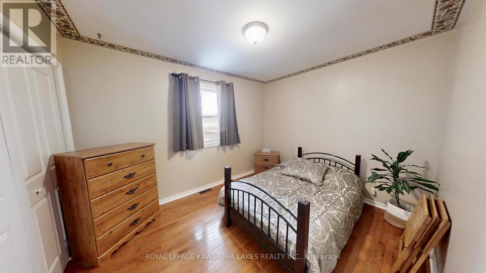 21 Trent View Road, Kawartha Lakes (Eldon), ON - Indoor Photo Showing Bedroom