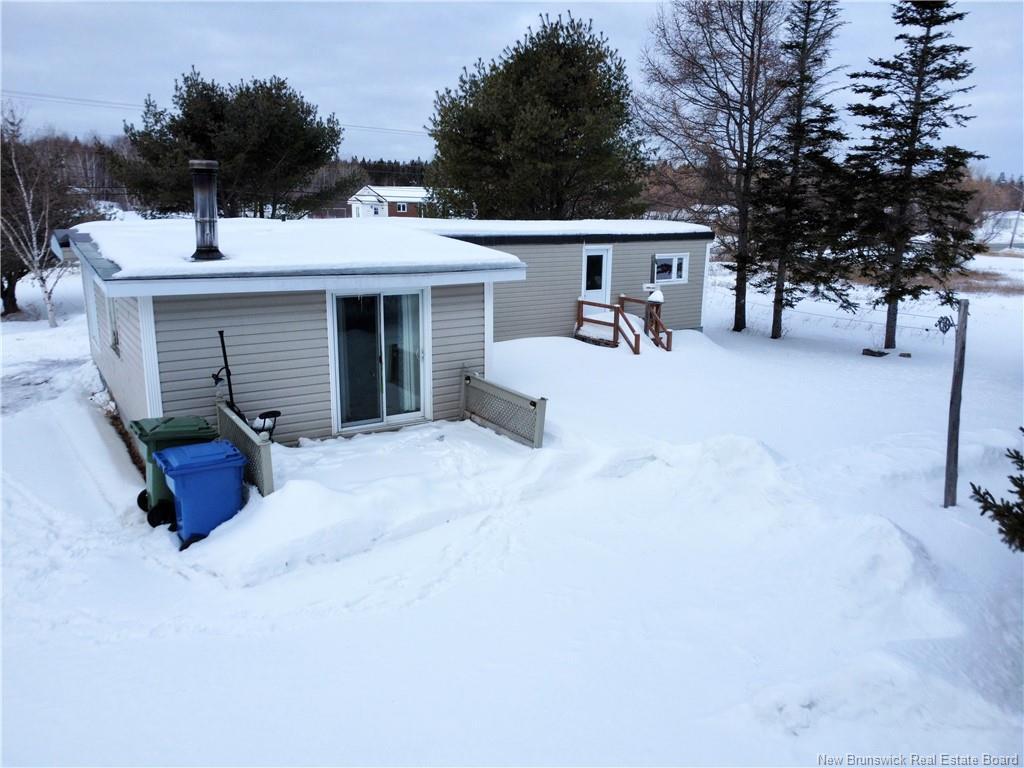 125 Route 134, Petit-Rocher, NB