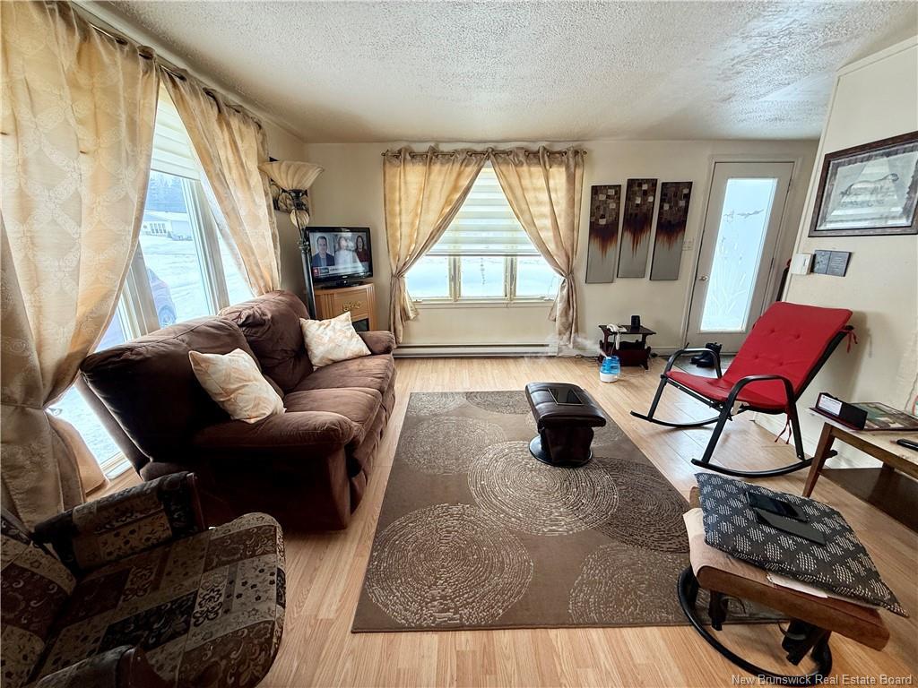 125 Route 134, Petit-Rocher, NB