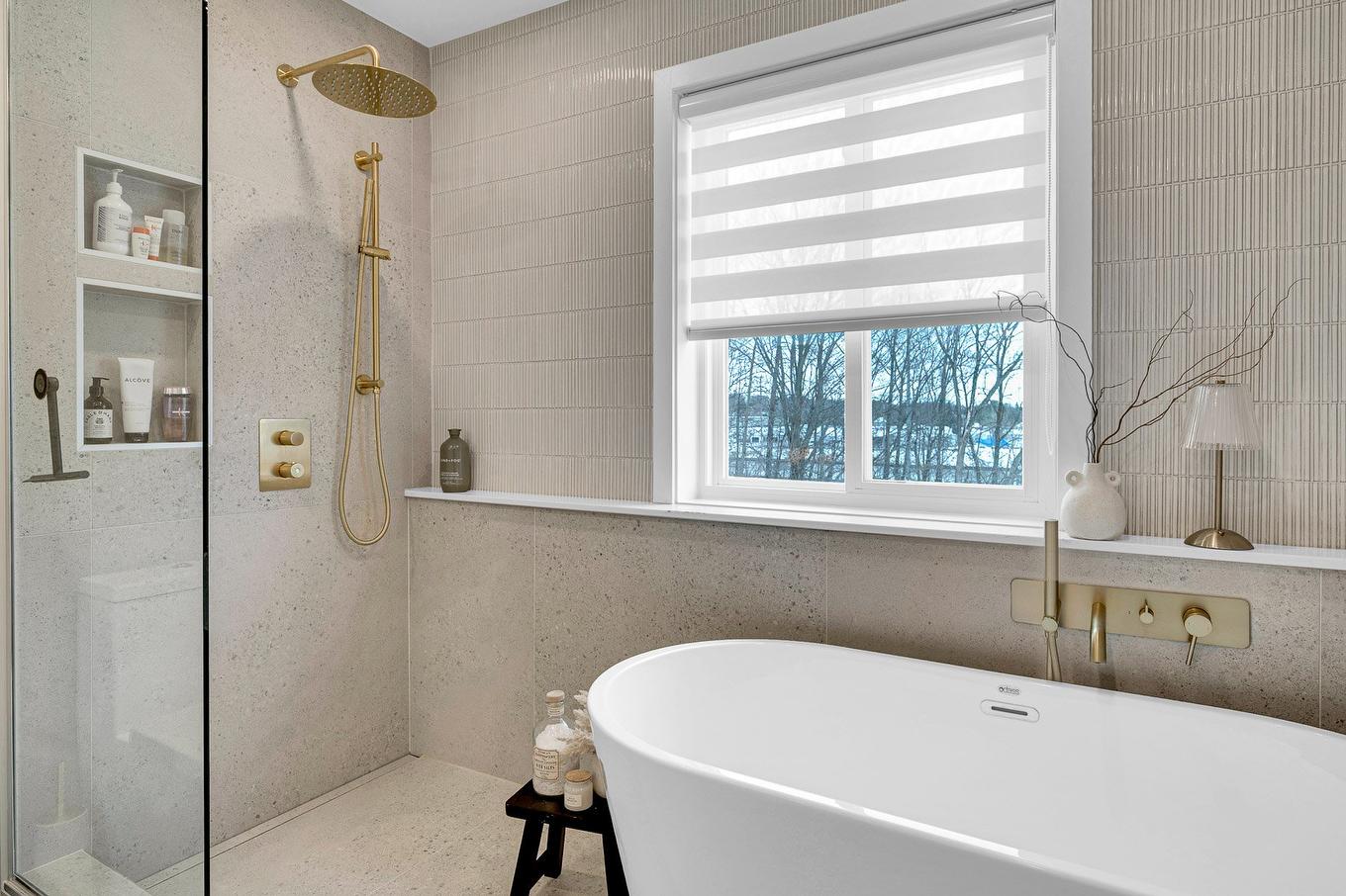 Salle de bains attenante à la CCP - 30 Place De La Pulperie, Saint-Jérôme, QC - Indoor Photo Showing Bathroom