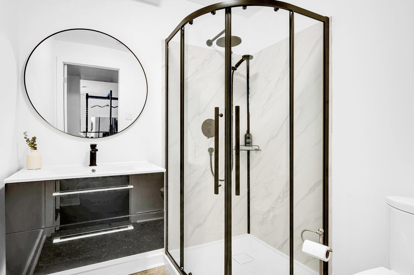 Salle de bains - 30 Place De La Pulperie, Saint-Jérôme, QC - Indoor Photo Showing Bathroom