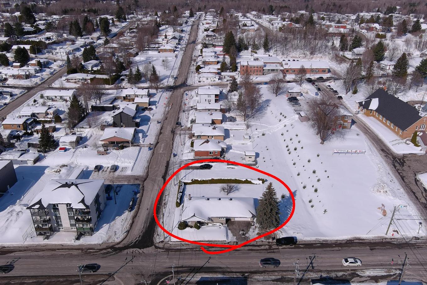 Aerial photo - 4303 Boul. Des Hêtres, Shawinigan, QC - Outdoor With View