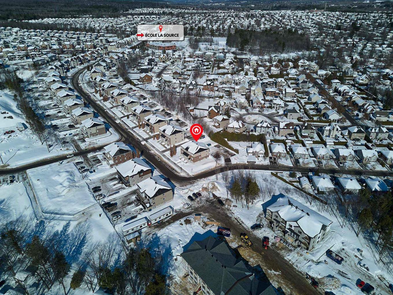 Photo aérienne - 1008 Boul. Maisonneuve, Saint-Jérôme, QC - Outdoor With View