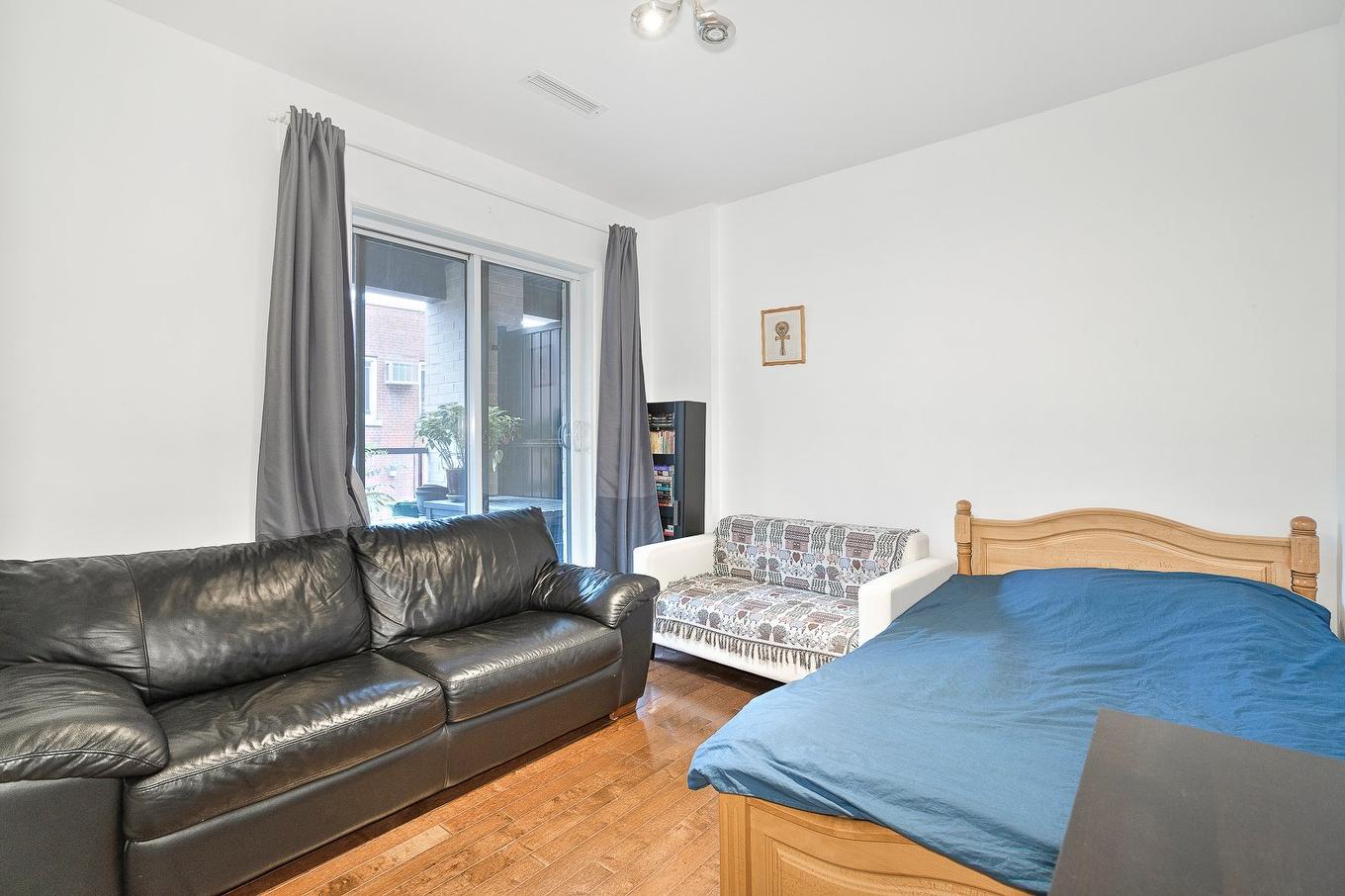 Bedroom - 204-2375 Av. Ekers, Mont-Royal, QC - Indoor