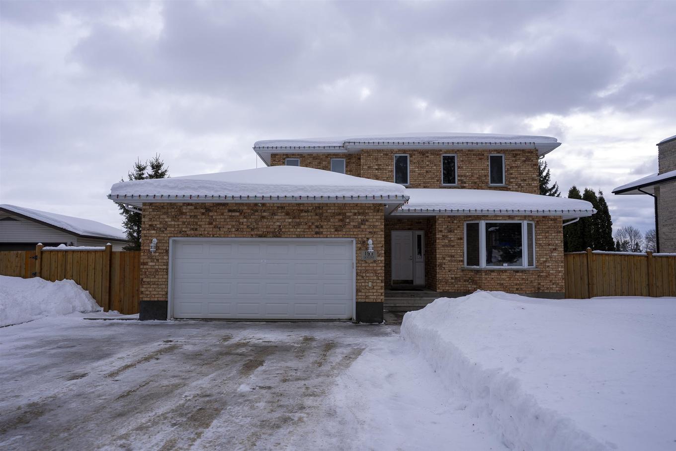 191 Skyline Avenue, Thunder Bay, ON - Outdoor