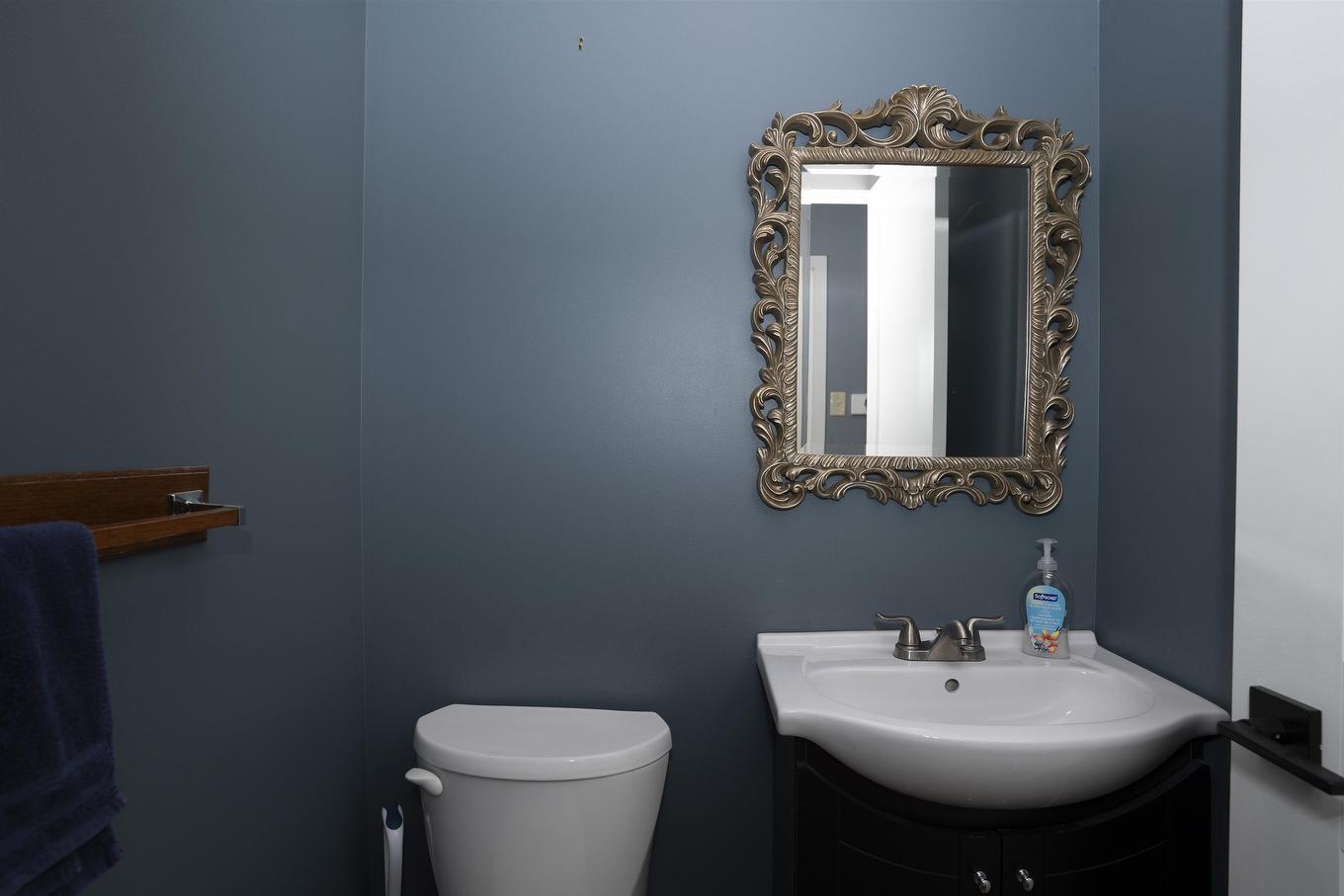 191 Skyline Avenue, Thunder Bay, ON - Indoor Photo Showing Bathroom