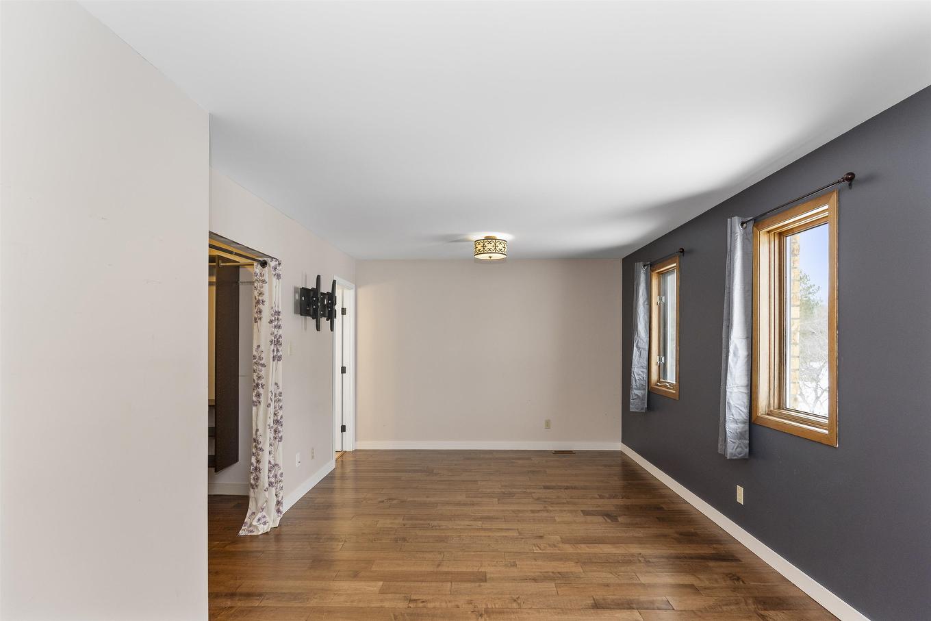 191 Skyline Avenue, Thunder Bay, ON - Indoor Photo Showing Other Room