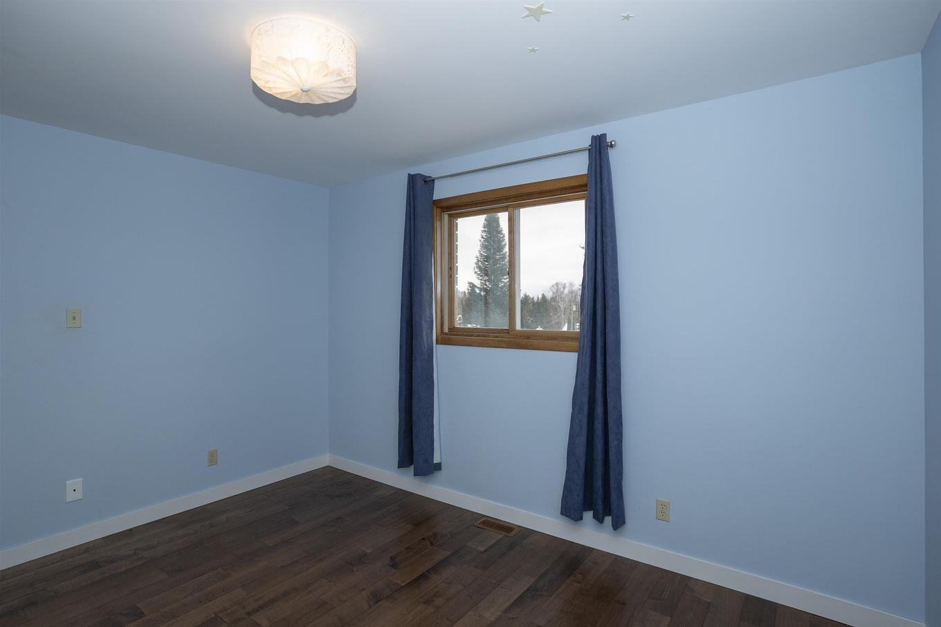 191 Skyline Avenue, Thunder Bay, ON - Indoor Photo Showing Other Room