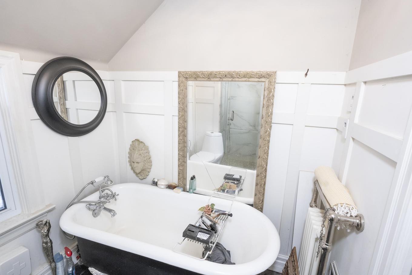 502 Norah Street S, Thunder Bay, ON - Indoor Photo Showing Bathroom