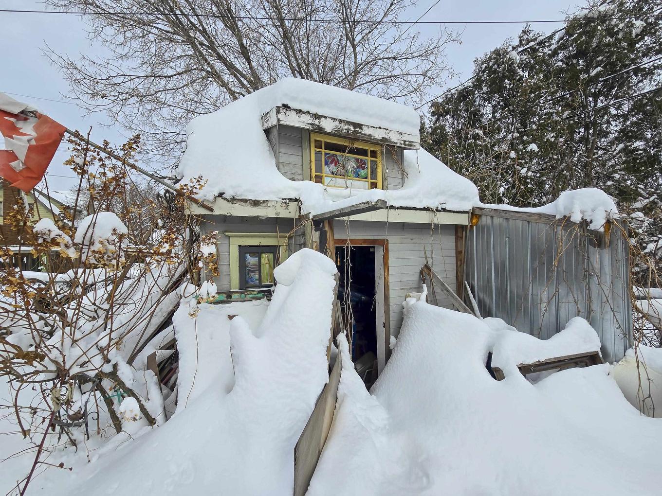 502 Norah Street S, Thunder Bay, ON - Outdoor