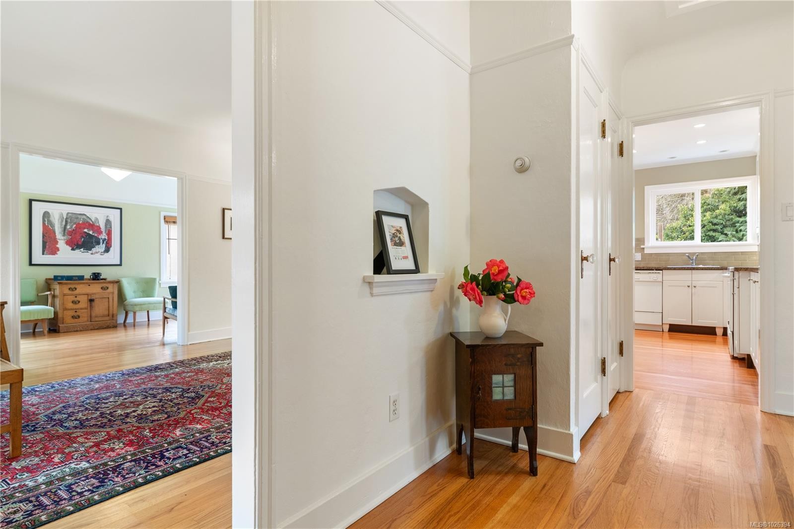 1020 Falkland Rd, Oak Bay, BC