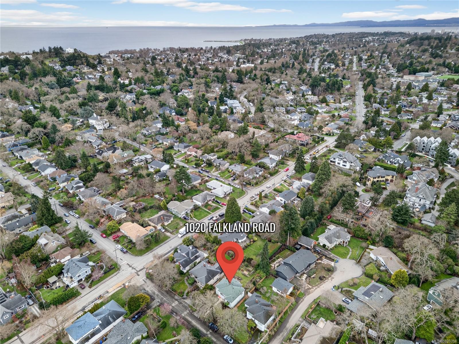 1020 Falkland Rd, Oak Bay, BC