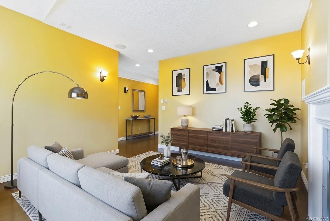 808 Jagdeep Pl, Saanich, BC